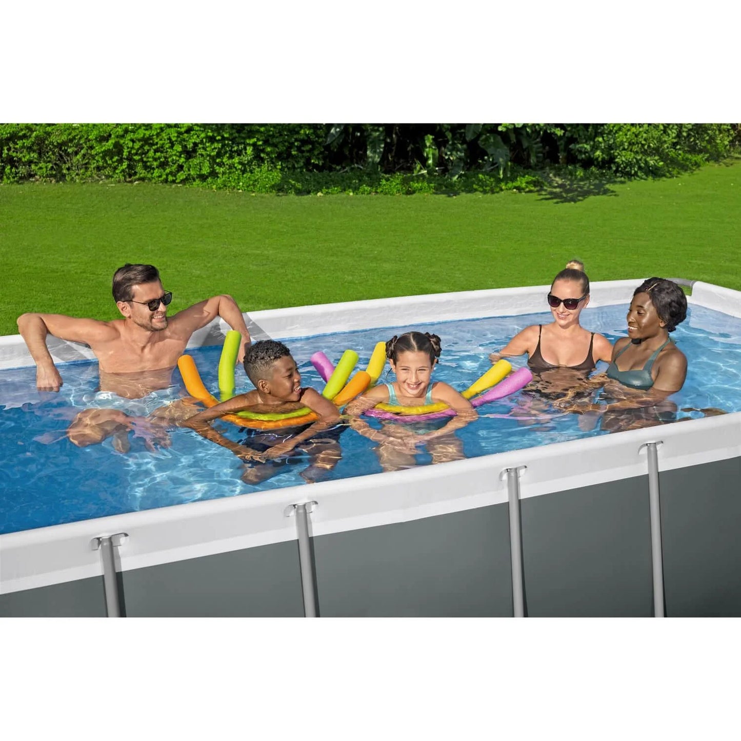 Piscina Bestway Redonda Filtro + Accesorios 6.10X1.32M